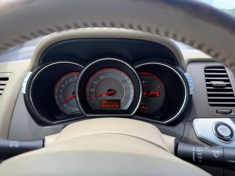 2009 Nissan Murano LE