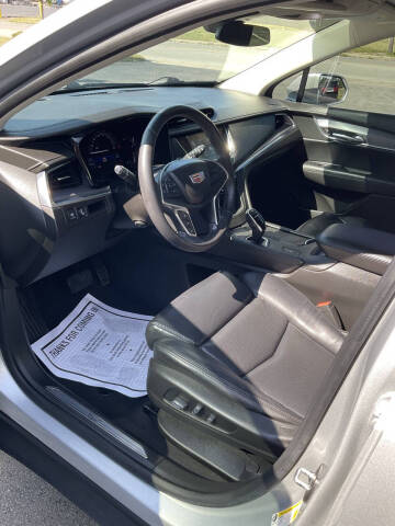 2017 Cadillac XT5 Luxury