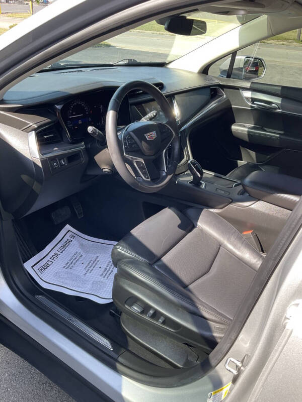2017 Cadillac XT5 Luxury