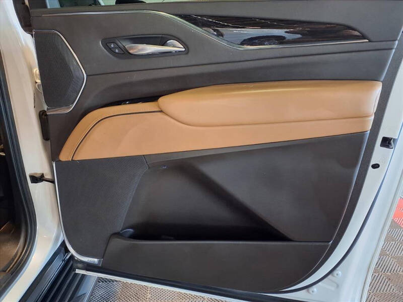 2021 Cadillac Escalade ESV Premium Luxury