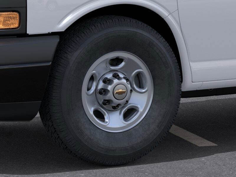 2025 Chevrolet Express 2500