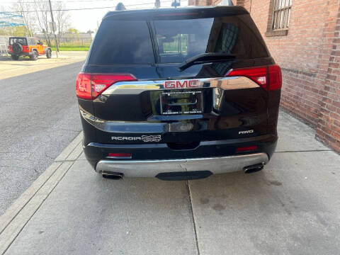 2019 GMC Acadia Denali