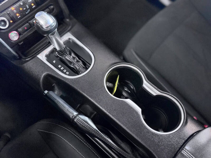 2019 Ford Mustang