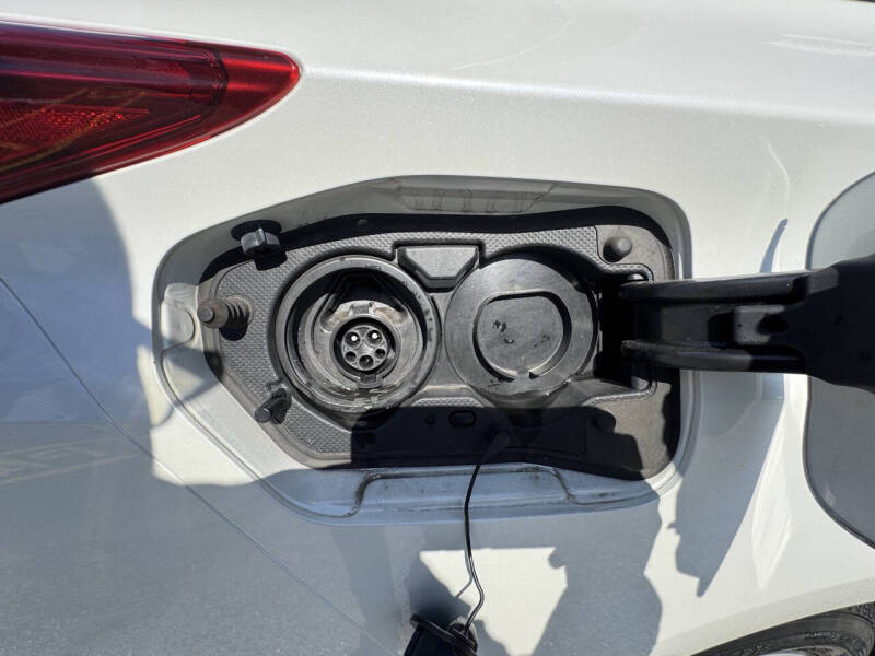 2017 Toyota Prius Prime Plus