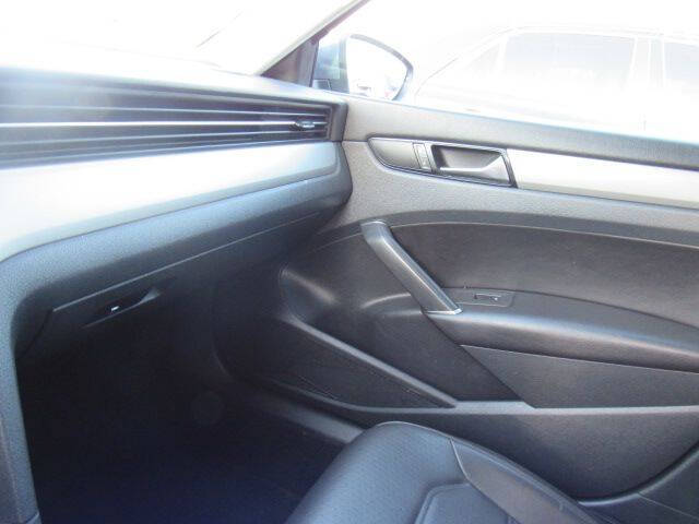 2020 Volkswagen Passat SE