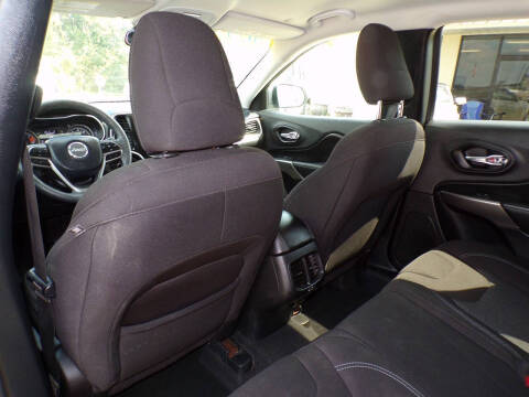 2020 Jeep Cherokee Latitude