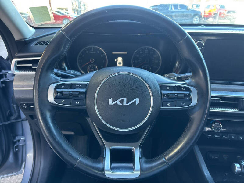 2024 Kia K5 EX