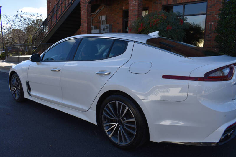 2018 Kia Stinger Premium