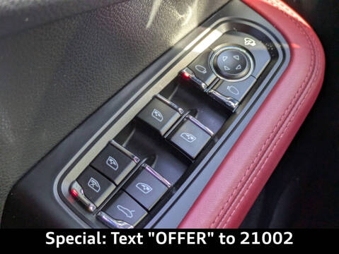 2022 Porsche Macan S