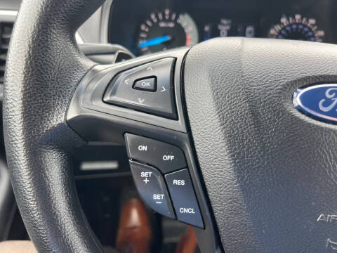 2017 Ford Edge SE