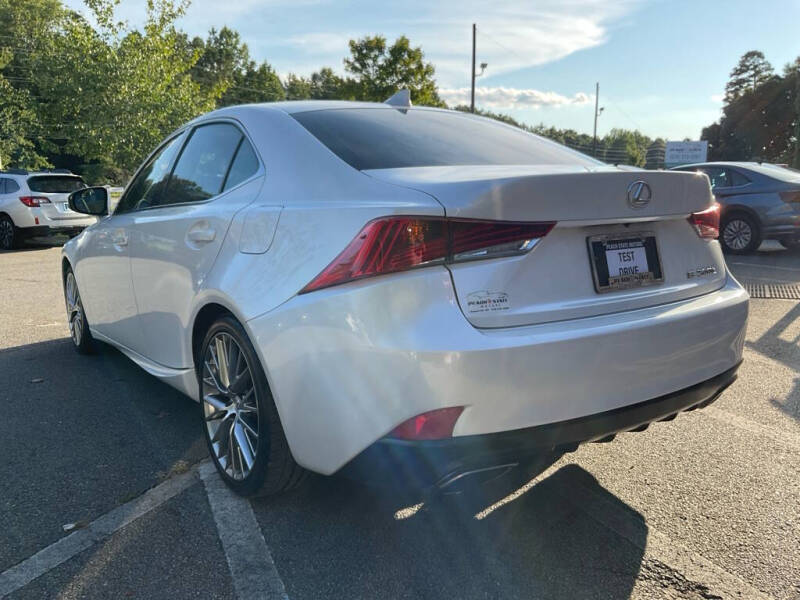 2017 Lexus IS 200t