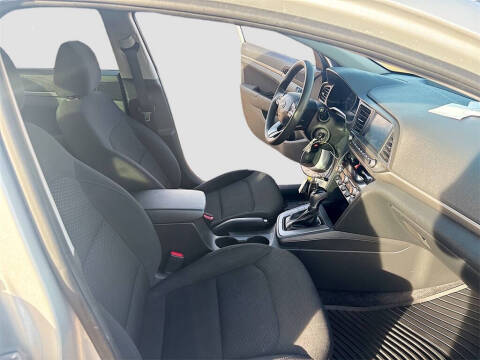 2020 Hyundai Elantra