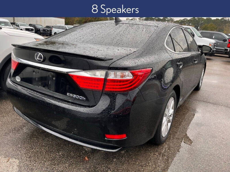 2015 Lexus ES 300h