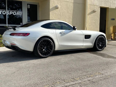 2017 Mercedes-Benz AMG GT