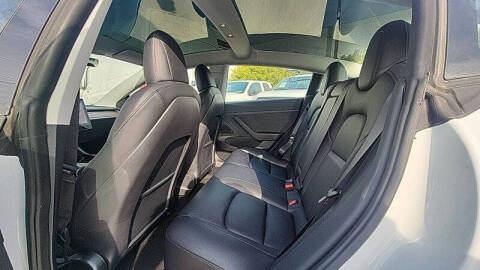 2020 Tesla Model 3 Standard Range