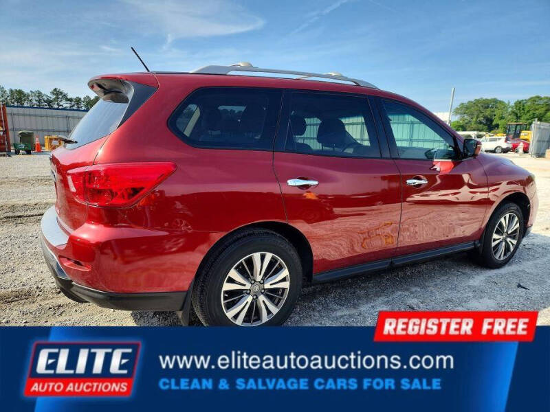2017 Nissan Pathfinder S