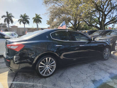 2015 Maserati Ghibli