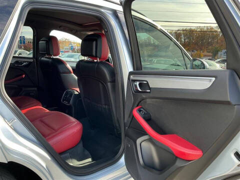 2017 Porsche Macan GTS