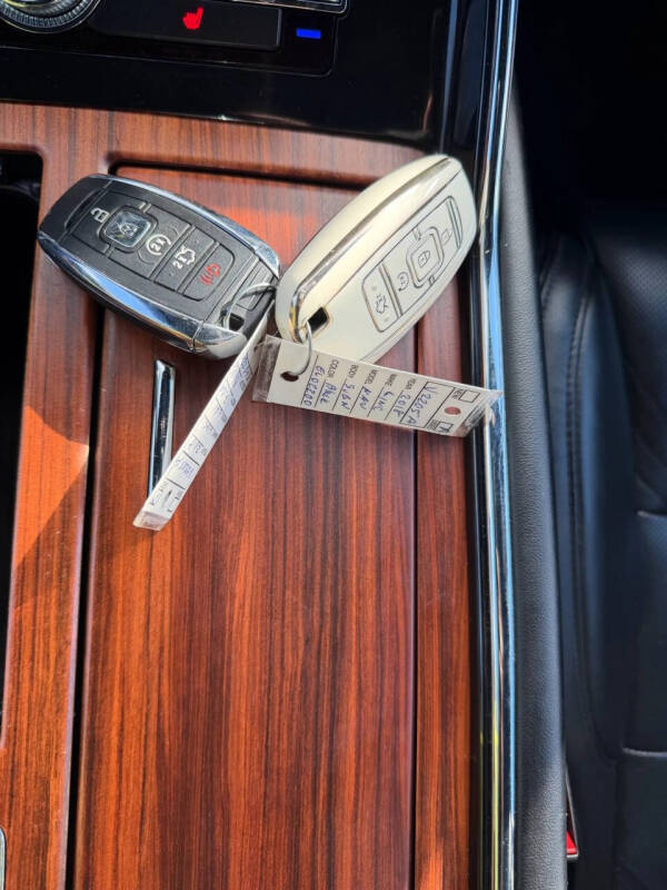 2018 Lincoln Navigator Select