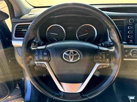 2017 Toyota Highlander