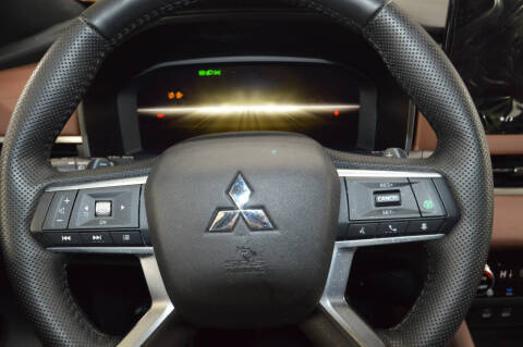 2025 Mitsubishi Outlander SEL