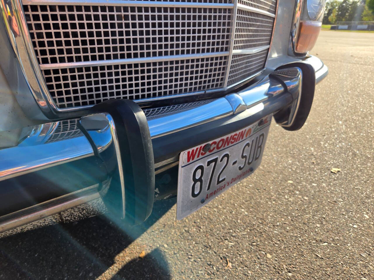 1972 Mercedes-Benz 220 76