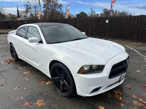2013 Dodge Charger SE
