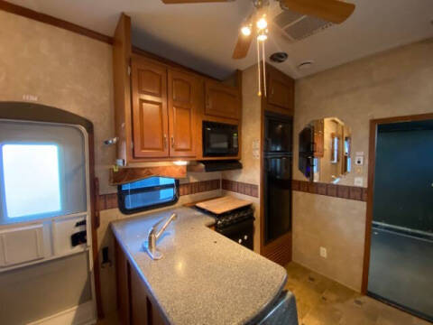 2010 Keystone RV Raptor