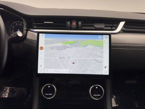 2024 Jaguar F-PACE P250 R-Dynamic S