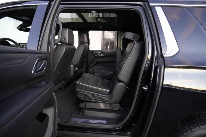 2021 GMC Yukon XL SLT