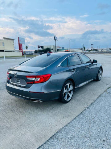 2018 Honda Accord Touring