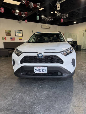 2023 Toyota RAV4 Hybrid XLE