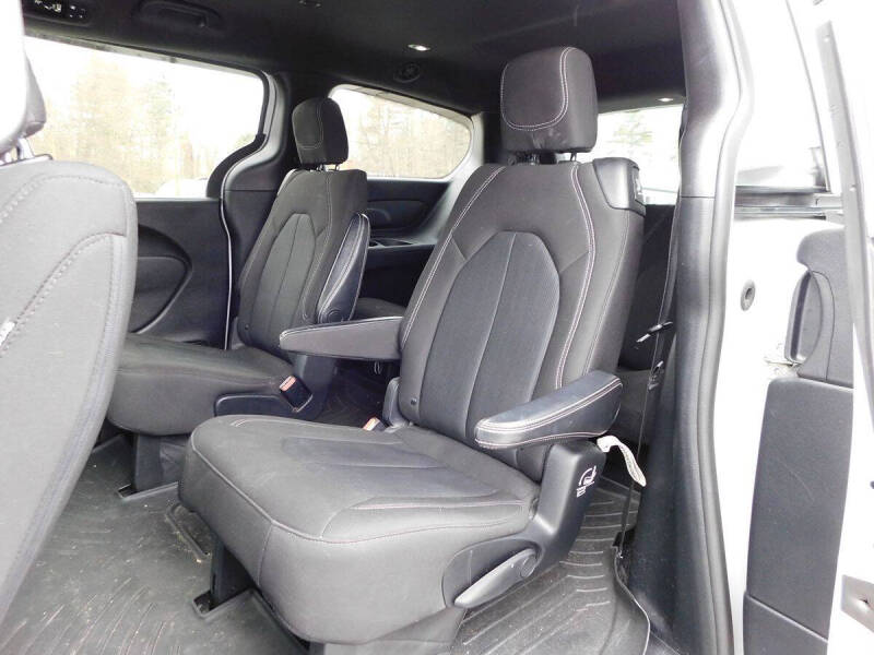 2020 Chrysler Pacifica Touring