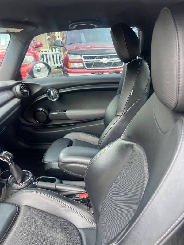 2015 MINI Hardtop 2 Door Cooper