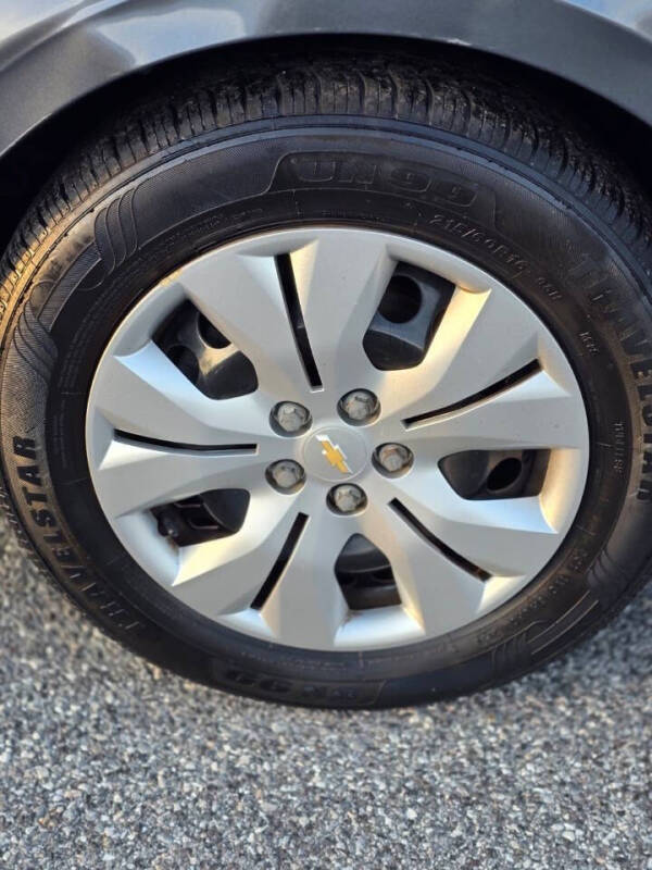 2013 Chevrolet Cruze LS Auto