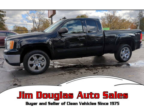 2011 GMC Sierra 1500 for sale at Jim Douglas Auto Sales in Pontiac MI