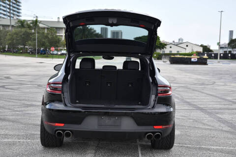 2016 Porsche Macan S