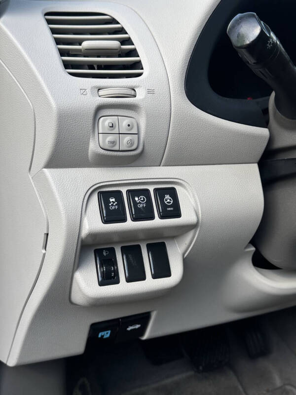 2012 Nissan LEAF SL