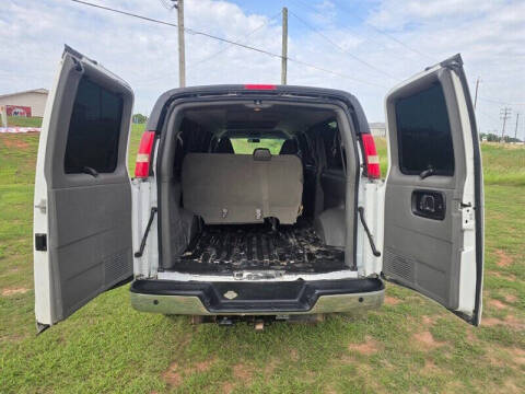 2017 Chevrolet Express LT 3500