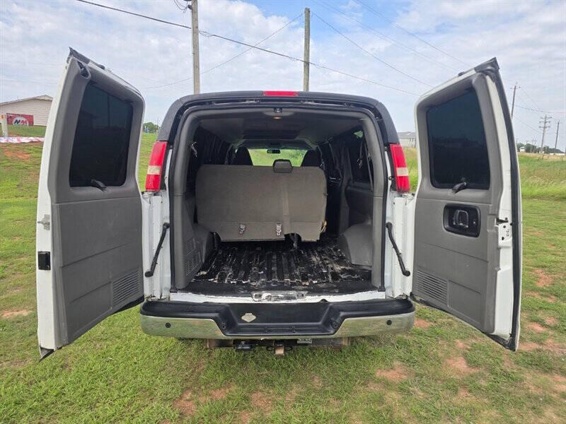 2017 Chevrolet Express LT 3500