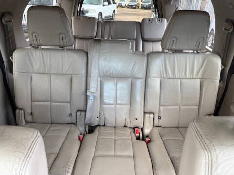 2013 Lincoln Navigator L