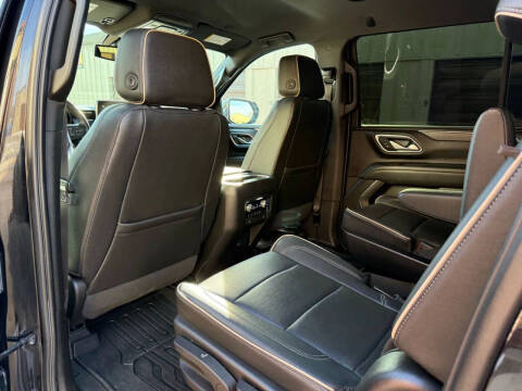 2022 GMC Yukon XL SLT