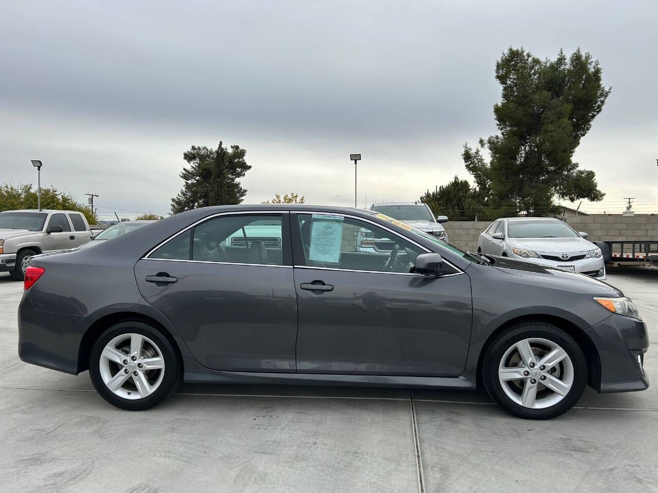 2013 Toyota Camry for sale at Magic Auto Sales in Hesperia, CA