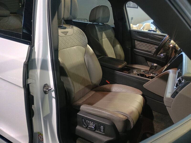 2019 Bentley Bentayga V8