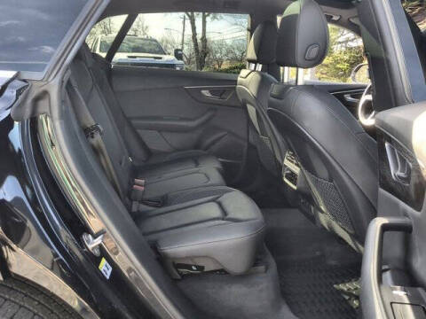 2021 Audi Q8 quattro Premium Plus 55 TFSI