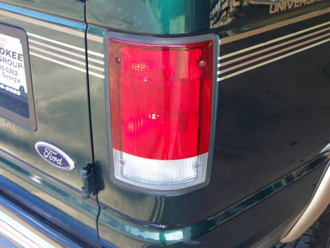2000 Ford E-Series E-150