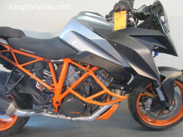 2016 KTM SUPER DUKE GT
