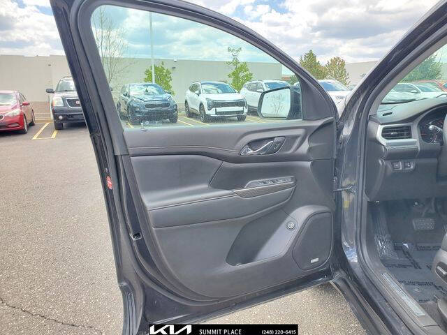 2020 GMC Acadia SLT