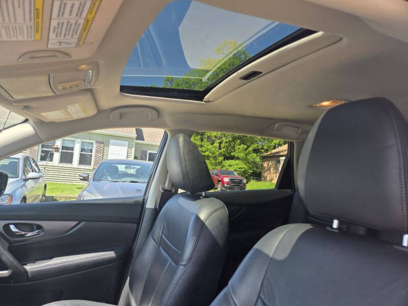 2016 Nissan Rogue S