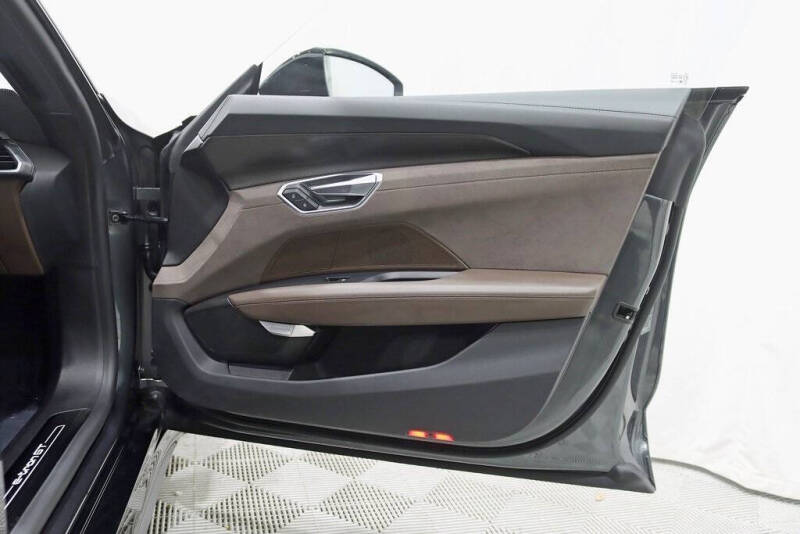 2023 Audi e-tron GT quattro Prestige